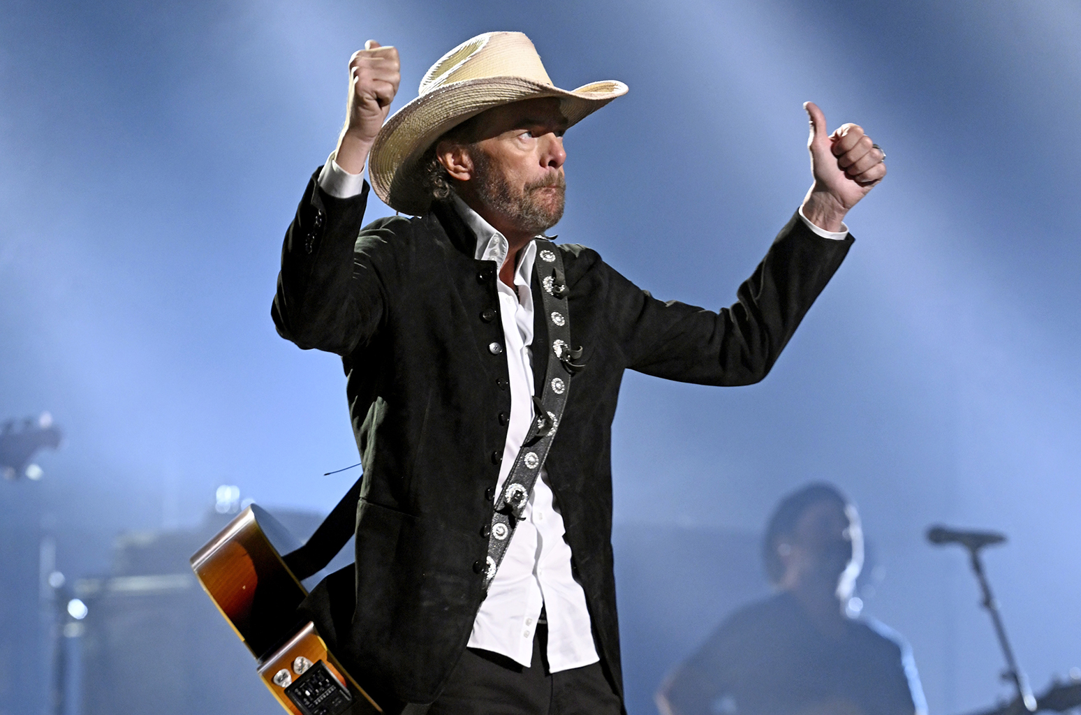 Toby Keith Offers Cancer Update at People's Choice Country Awards